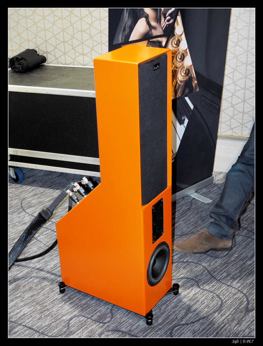 2016   11   Salon Hifi Paris   27